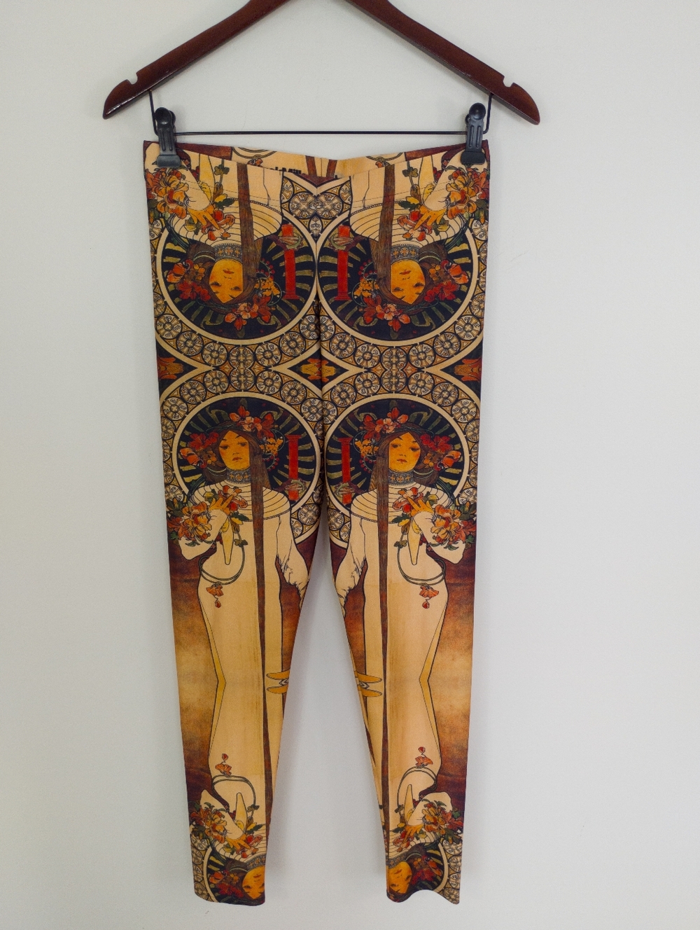 BlackMilk La Trappistine Printed Leggings Size Large New
